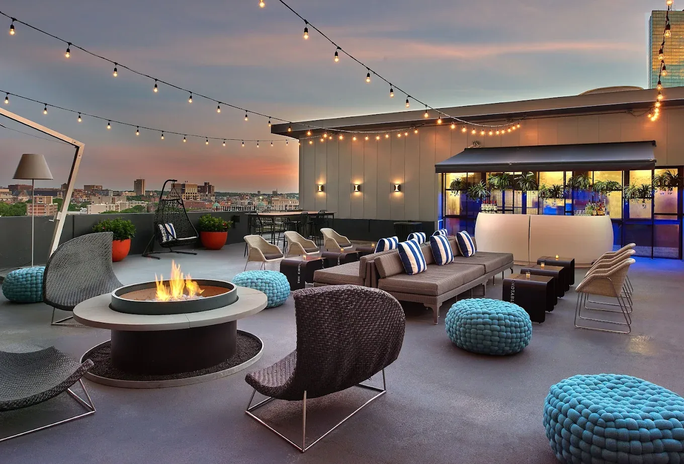 Revere Hotel